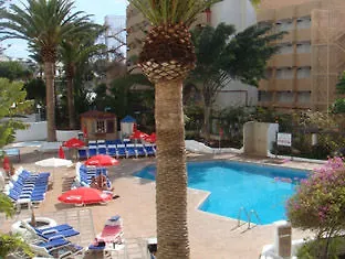 Hotel apartamentowy Borinquen